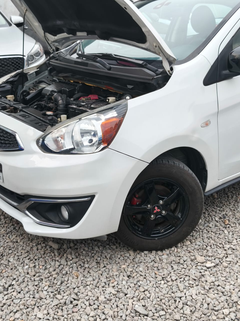 MITSUBISHI MIRAGE 2019 ESSENCE BVA PRIX DE VENTE 5 800 000 FCFA