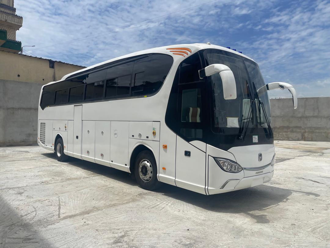 AUTOCAR / BUS ASIASTAR YBL6125H MOTEUR ARRIERE 53 - 65 PLACES
