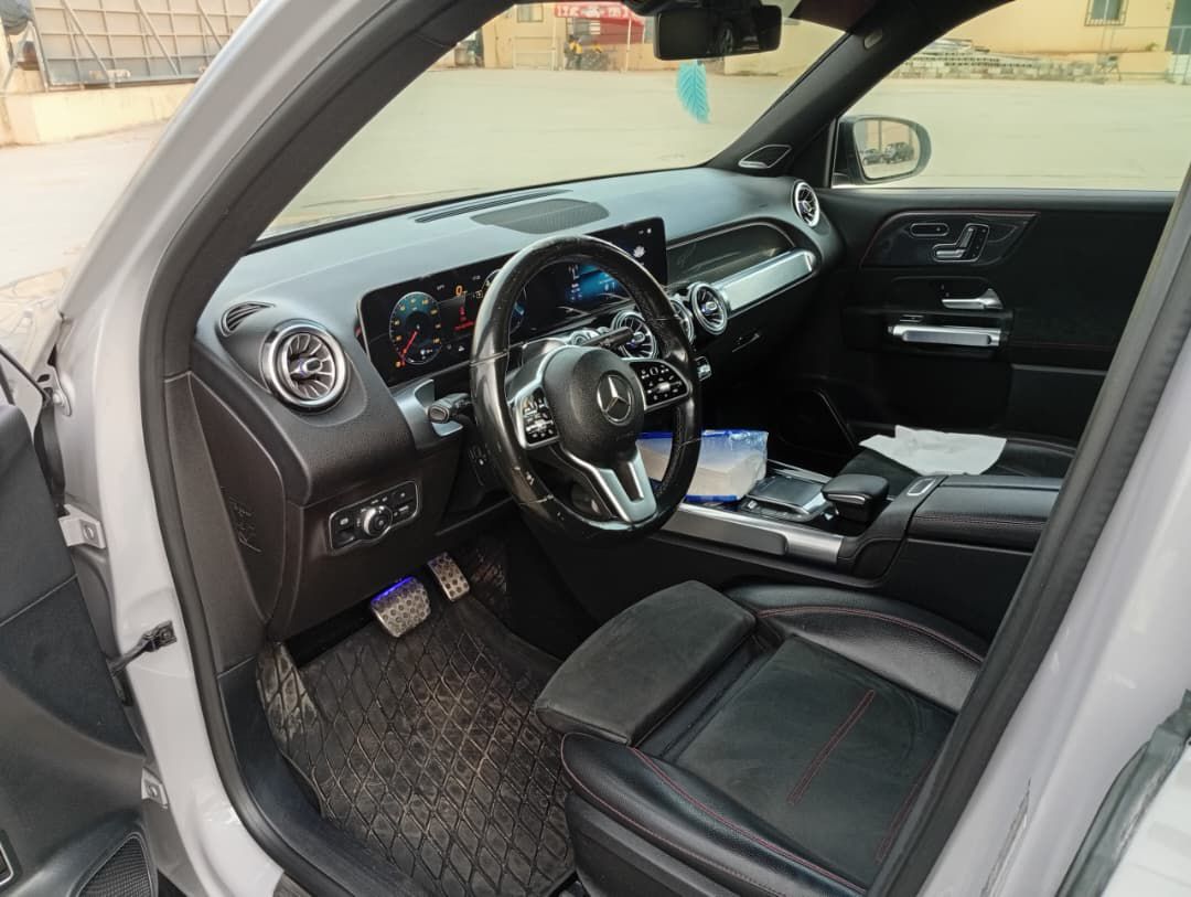 Mercedes Benz GLB 250 4MATIC