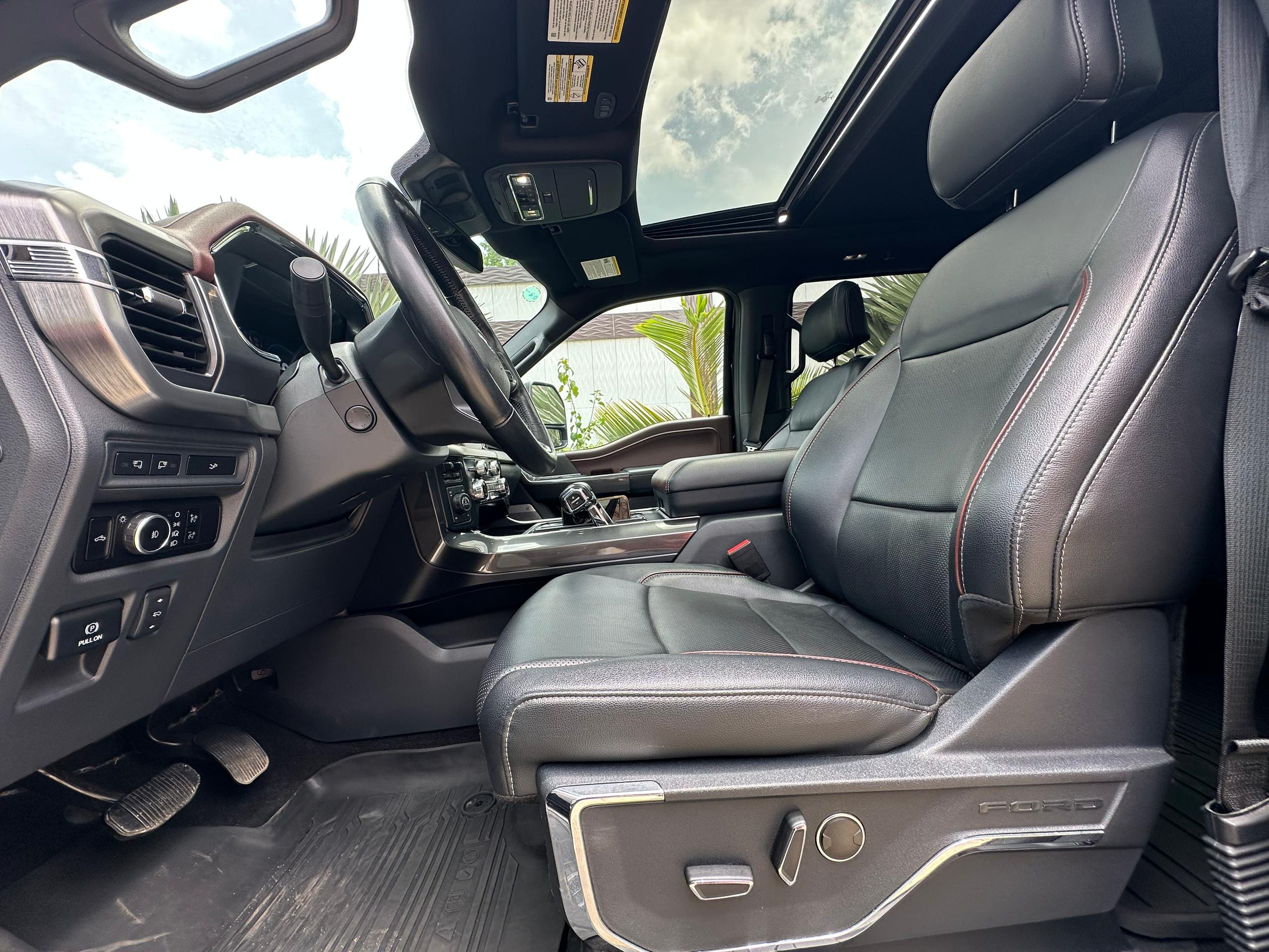 FORD F150 LARIAT 75TH*  Année 2023