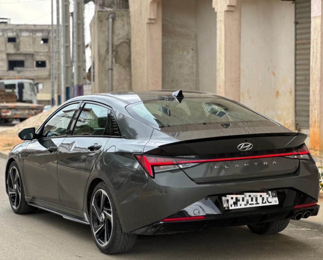 HYUNDAI ELANTRA 2021