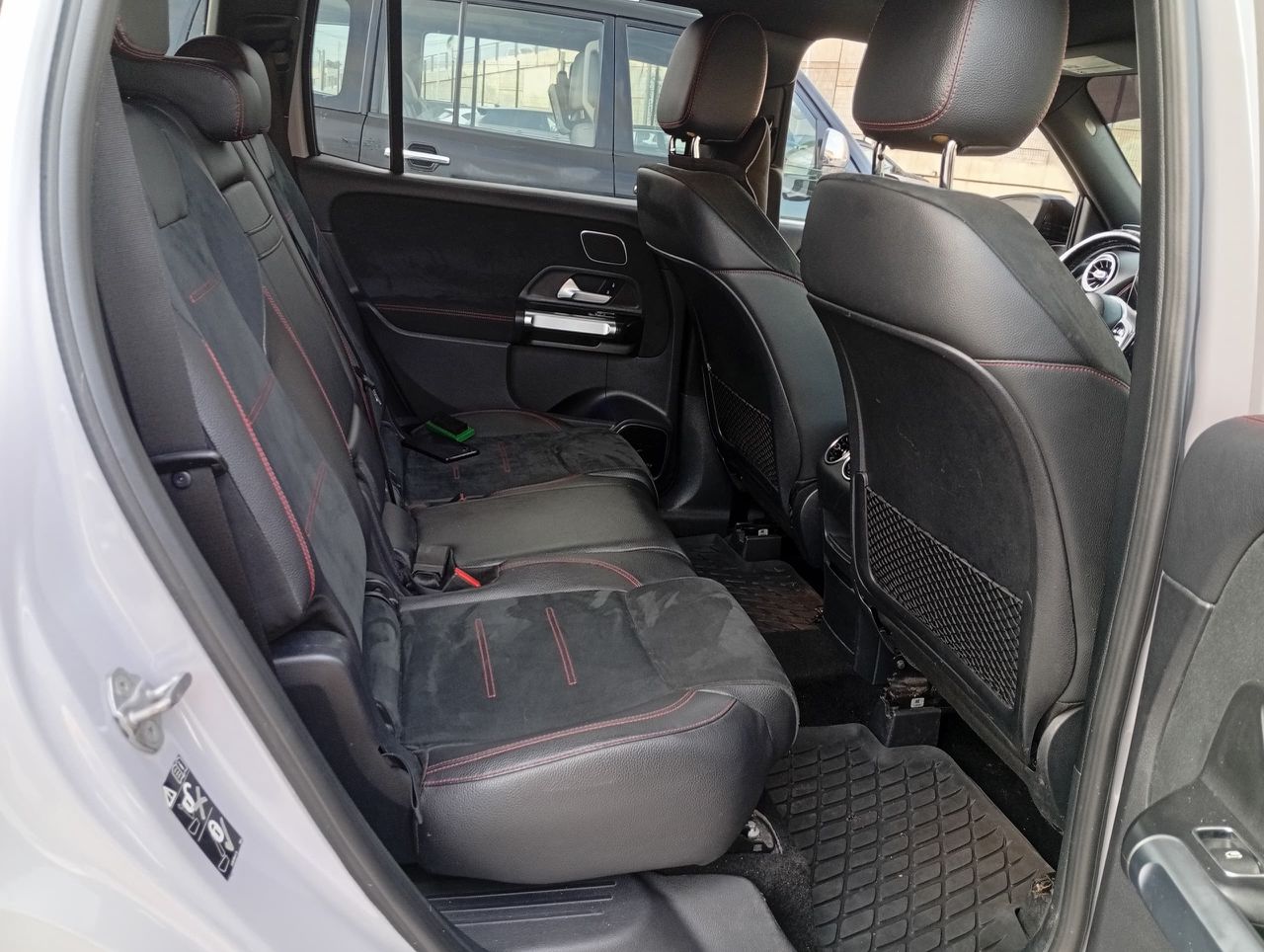 Mercedes Benz GLB 250 4MATIC