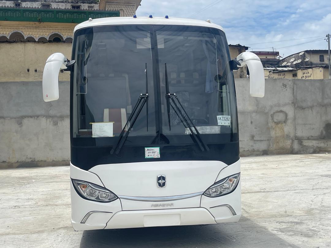 AUTOCAR / BUS ASIASTAR YBL6125H MOTEUR ARRIERE 53 - 65 PLACES