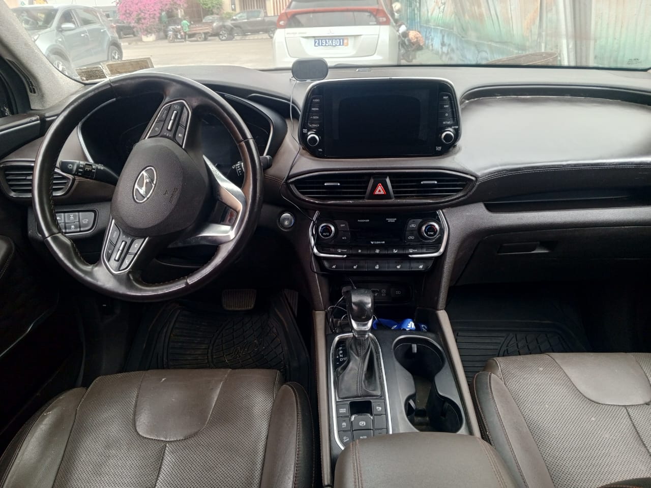 HYUNDAI SANTA FE 2019 ESSENCE 2.4L EXCELLENT ETAT GENERAL