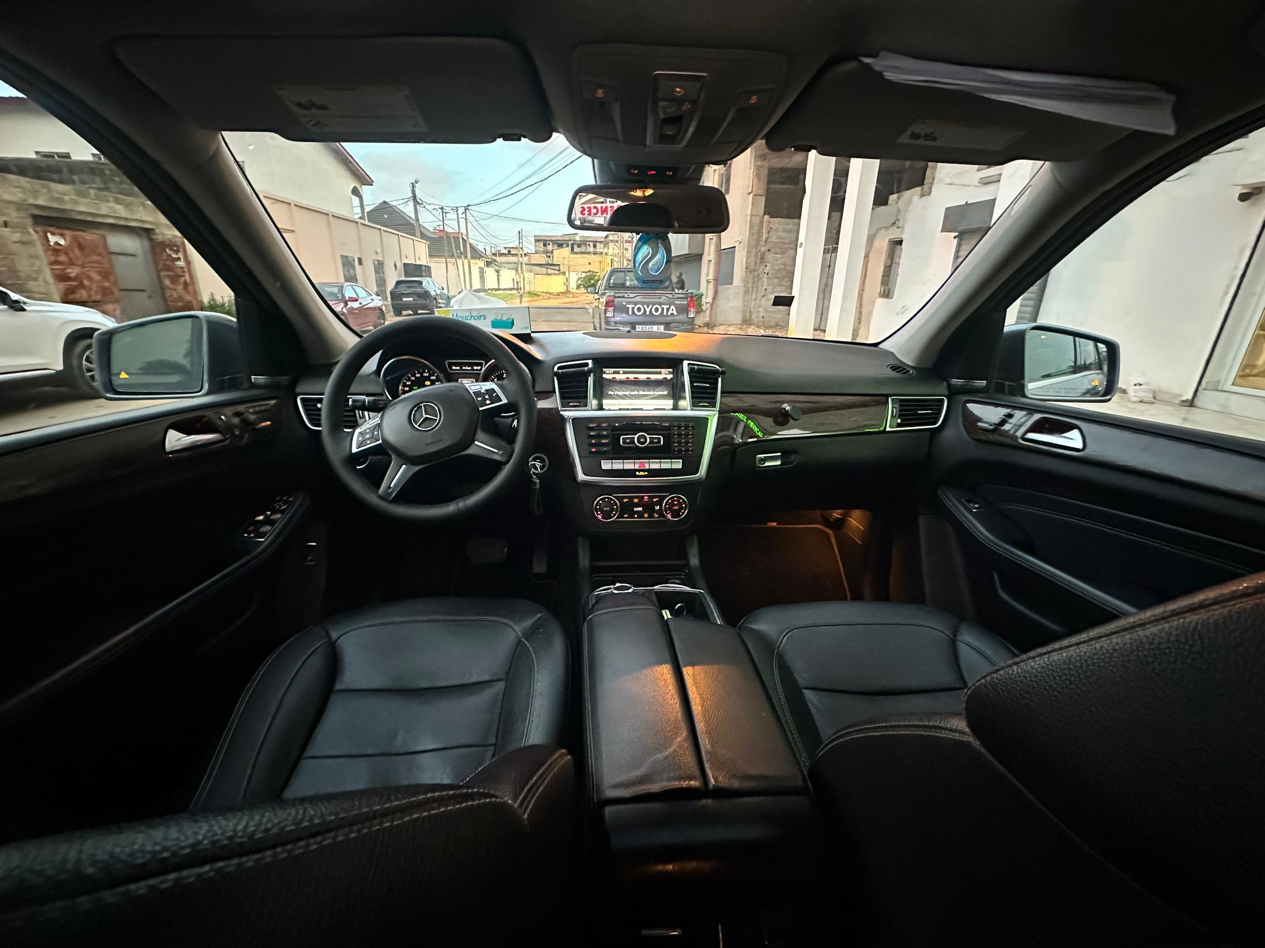 Mercedes ML350 4MATIC Année 2014