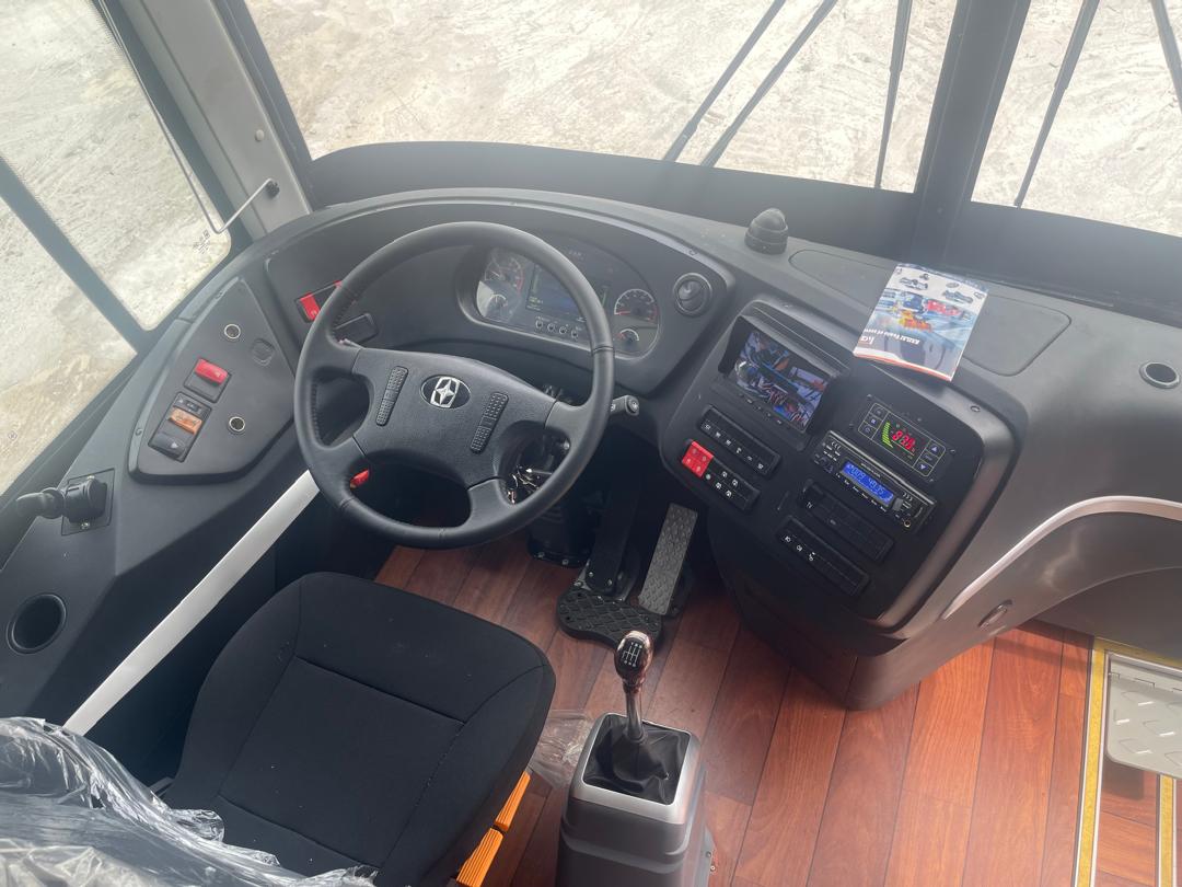 AUTOCAR / BUS ASIASTAR YBL6125H MOTEUR ARRIERE 53 - 65 PLACES