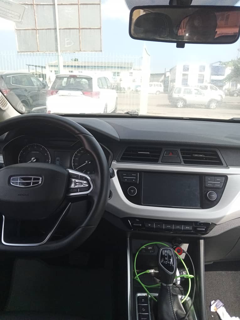 GEELY X3 - 2020